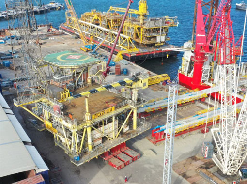 images/news/completion-topside-skidding-new-petrodec-decommissioning.jpg